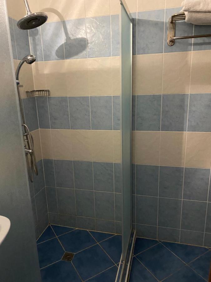 Guest House Golden Flake 4Km From Bolata Beach Булґарево Екстер'єр фото