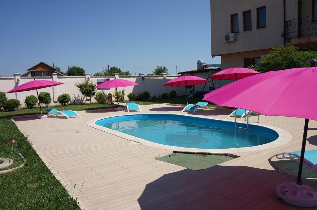 Guest House Golden Flake 4Km From Bolata Beach Булґарево Екстер'єр фото