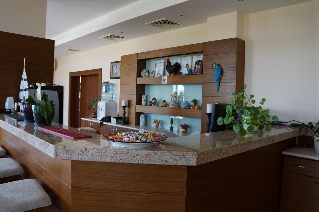 Guest House Golden Flake 4Km From Bolata Beach Булґарево Екстер'єр фото